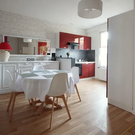 Le Cardinal  Bord De Appartamento